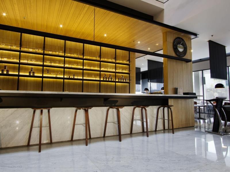 Neo Hotel Tendean Jakarta By Aston Exterior foto